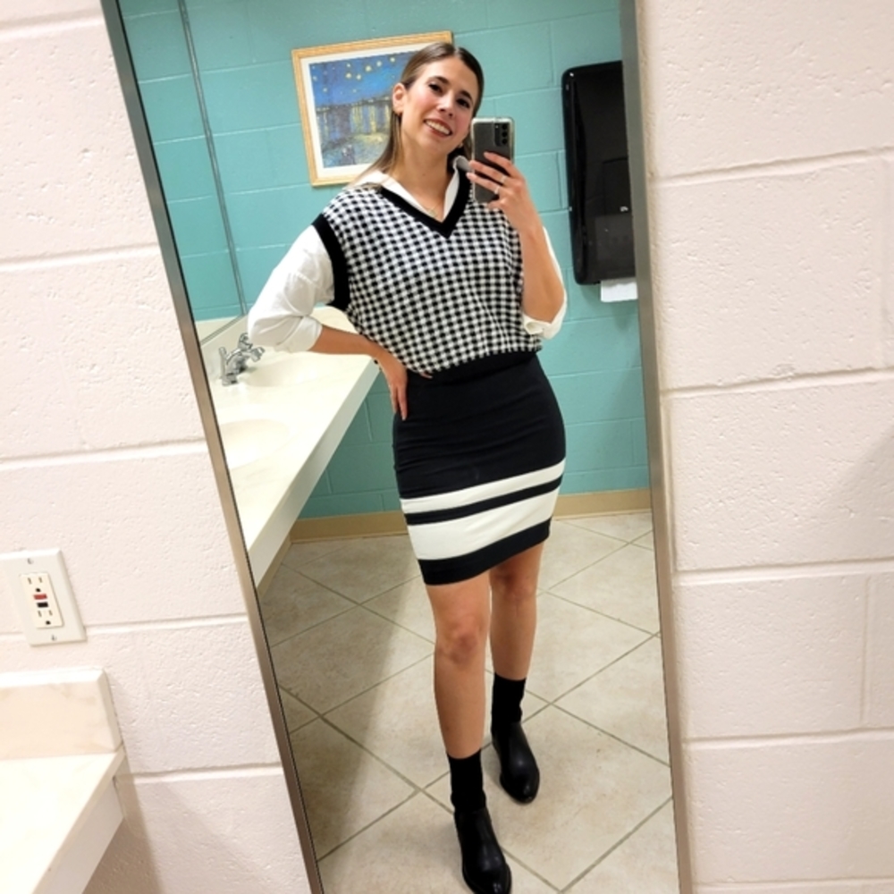 Meet your Posher, Ariella